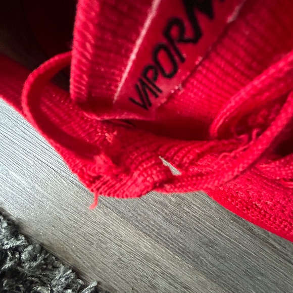 Nike vapor max Red Flyknit - Picture 8 of 17